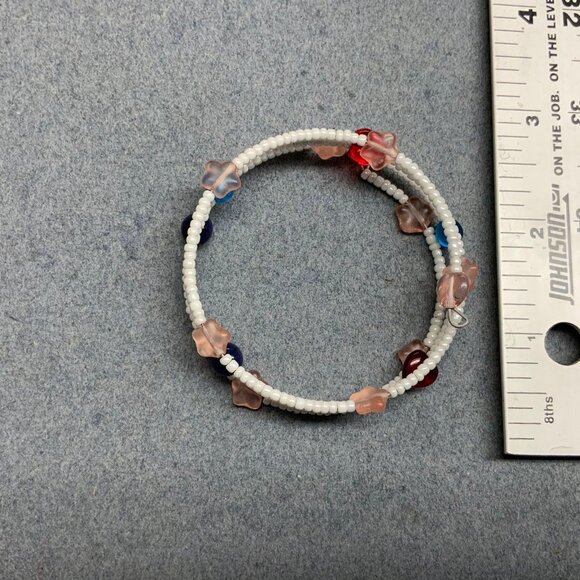Memory Wire Bracelet 7 In White Seed Bead Multicolor Heart Star Retro Vintage - Picture 4 of 4